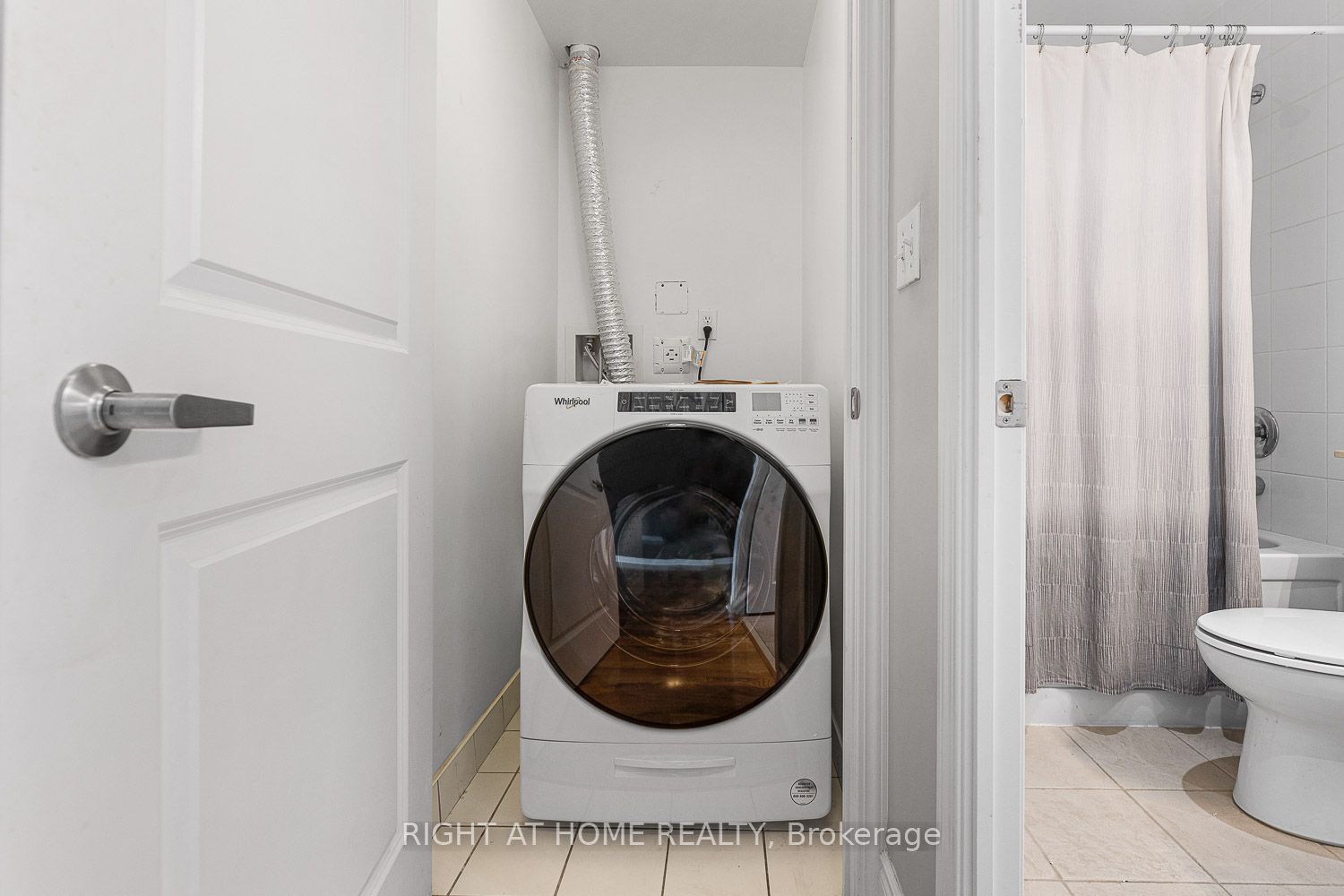 1900 W Lake Shore Blvd 1409