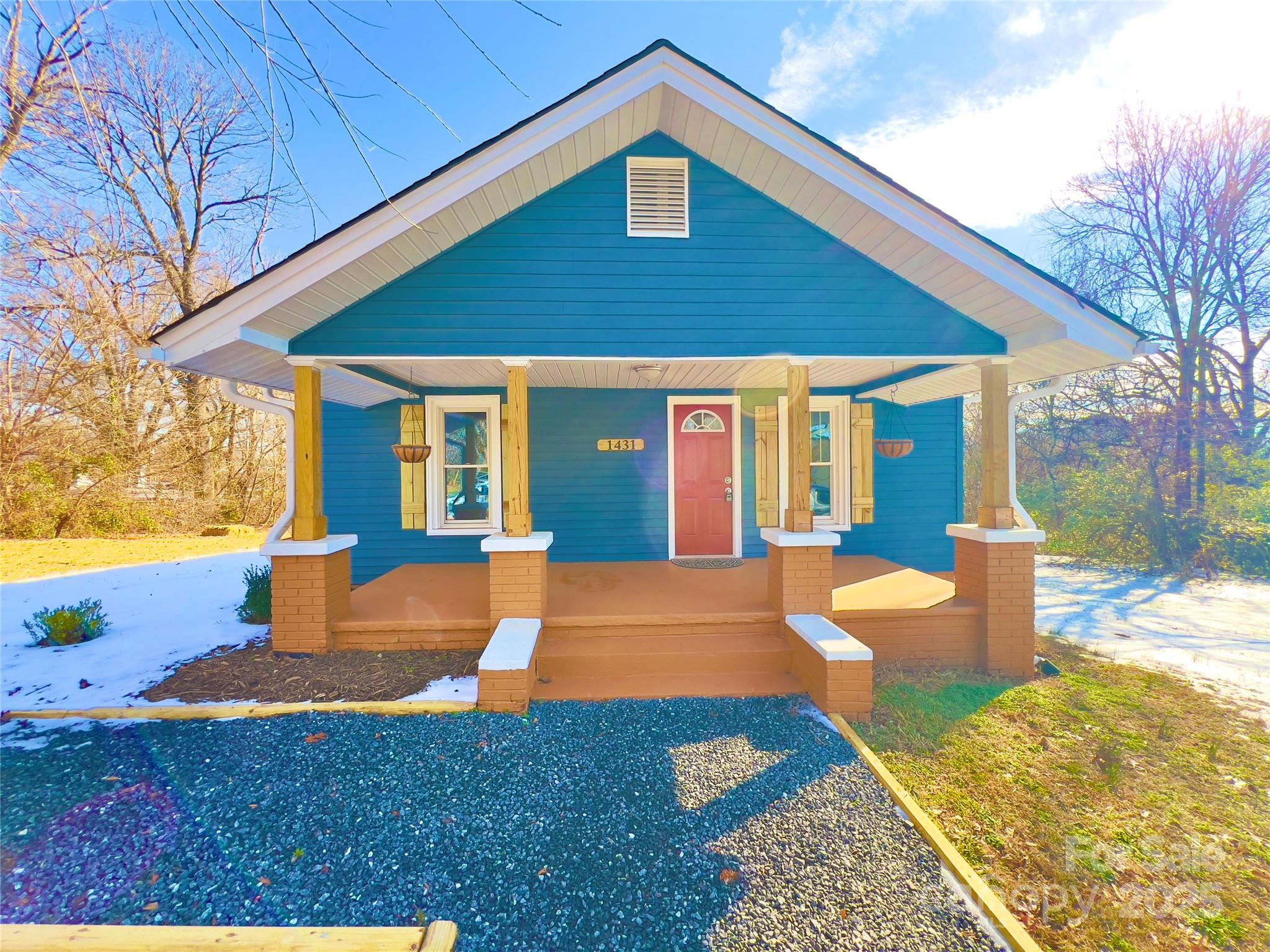 1431 2nd Drive SW