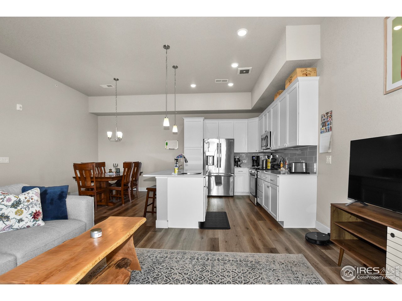 Gorgeous Landmark built condo, 3 bed, 2 bath, oversize 1 car garage. Chic modern design & finishes, bright open layout featuring high ceilings, high efficiency furnace, tankless water heater, & quartz counters, tile surrounds, SS appliances, tile floors in laundry & bathroom. Community is loaded w/ amenities - parks, trails, pickleball, basketball courts, splash pad & two pools! & conveniently located across from Bethke Elementary, w/ easy access to I-25 & shopping, entertainment, dining, medical & other services.