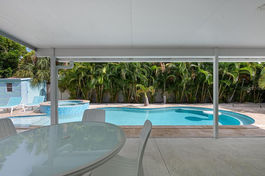 406 Bay Palms Drive