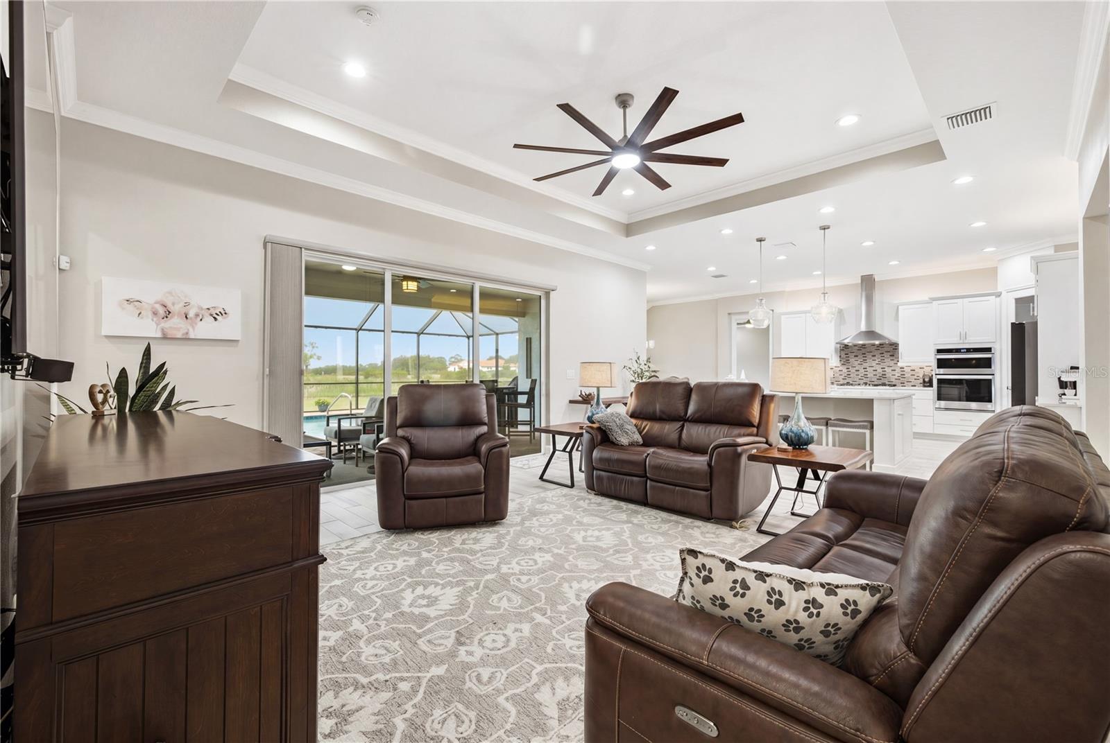 5315 San Remo Circle