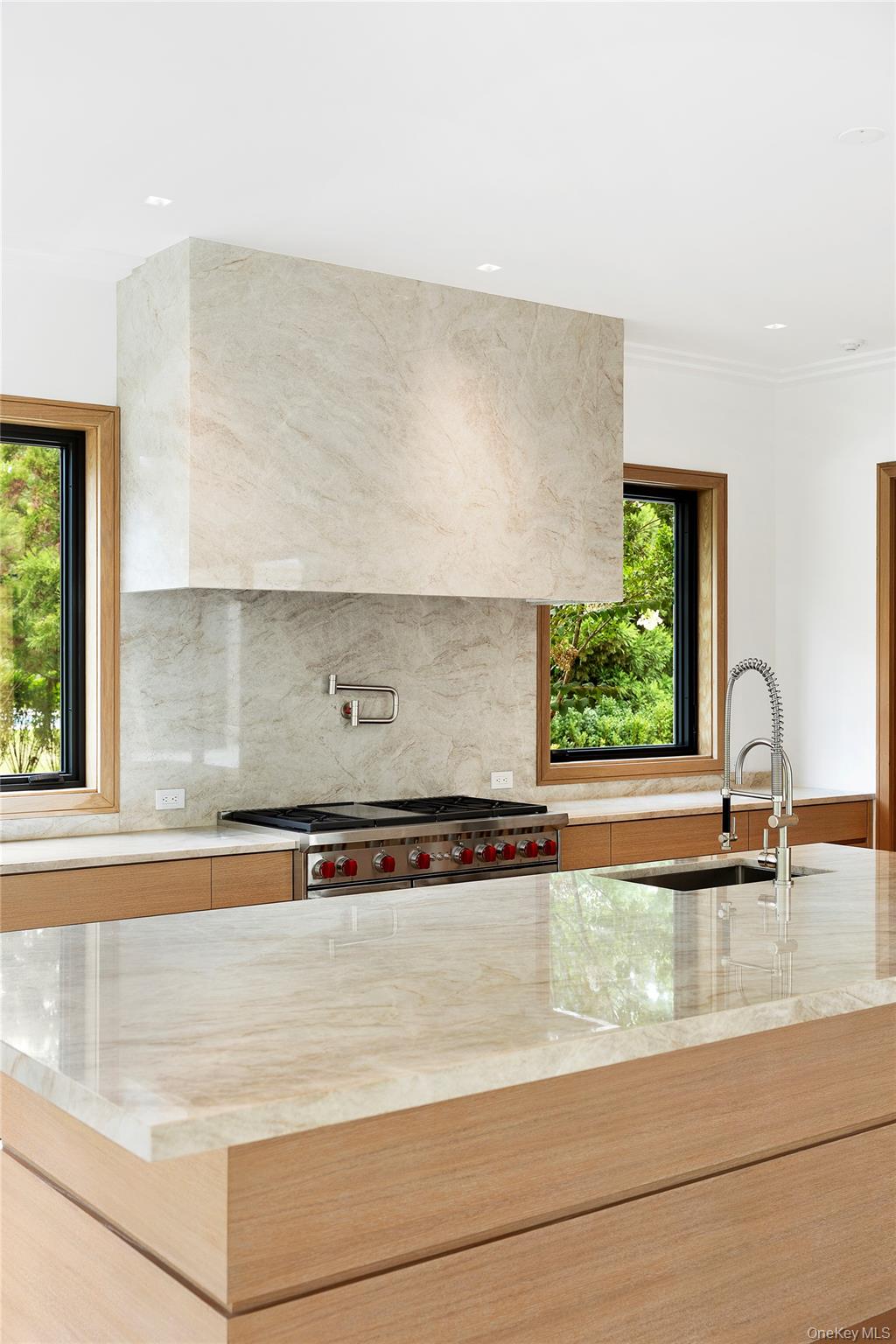 27 Fresh Pond Road