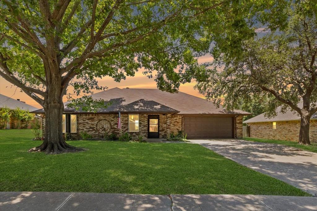 10037 Stoneleigh Drive