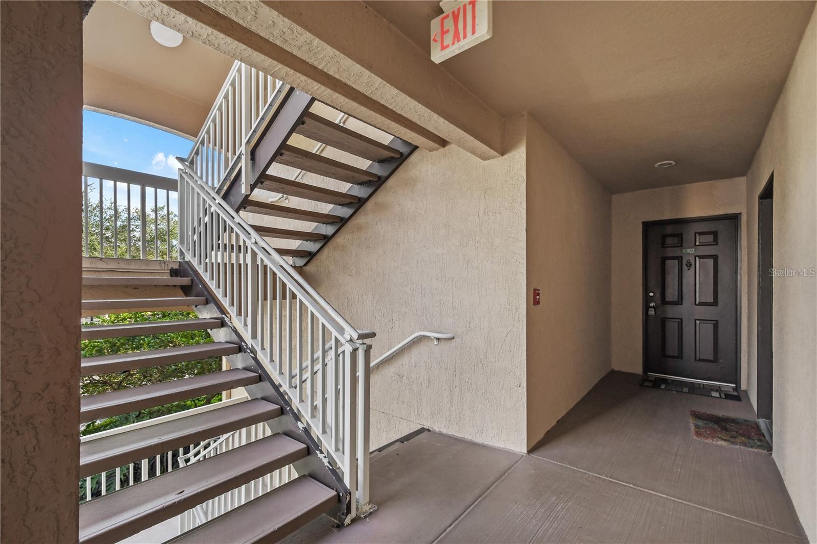 13917 Fairway Island Drive 922