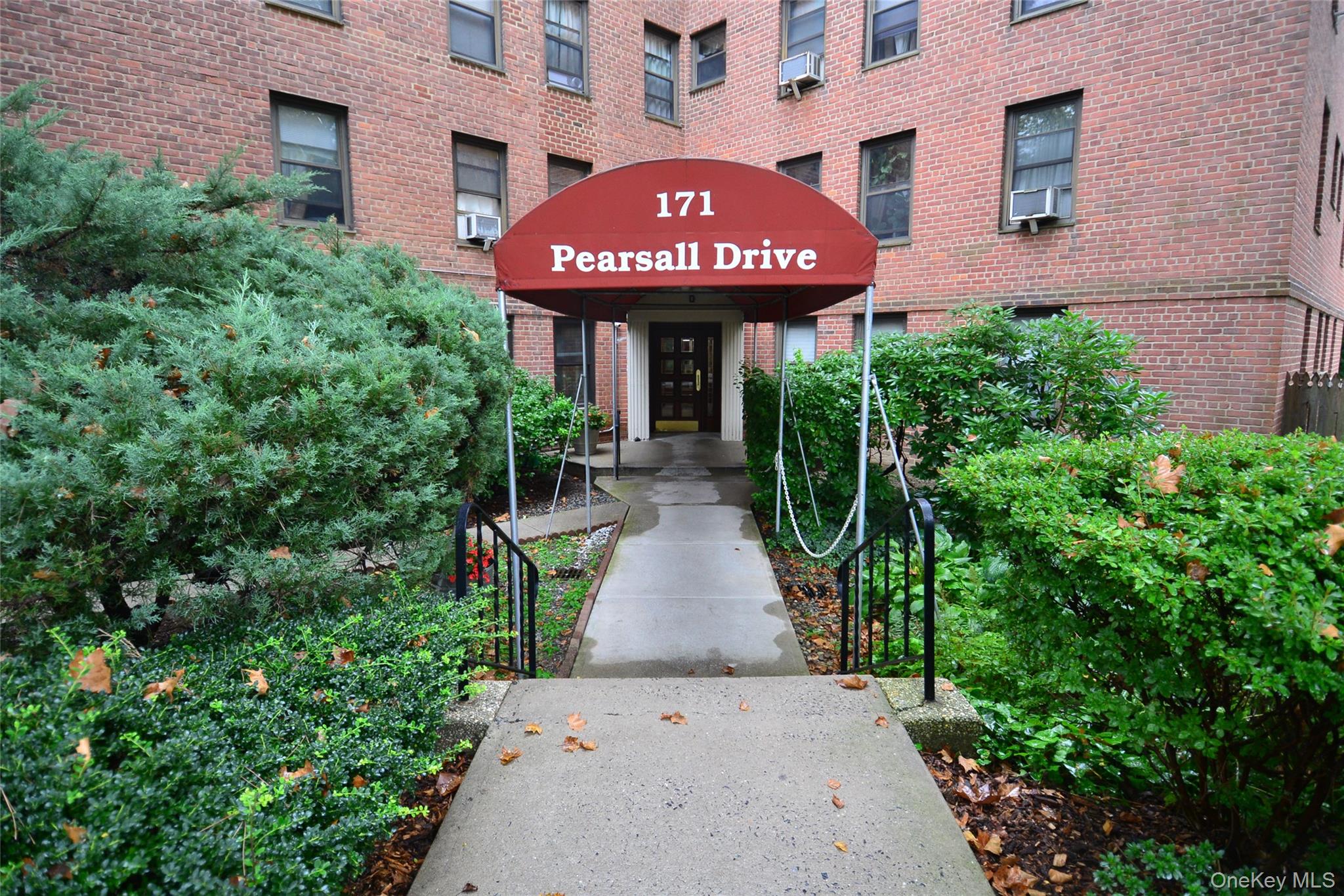 171 Pearsall Drive 1G