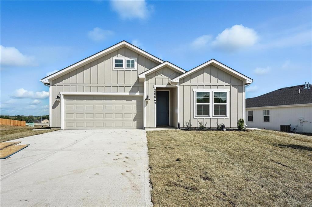 32750 W 175th Terrace