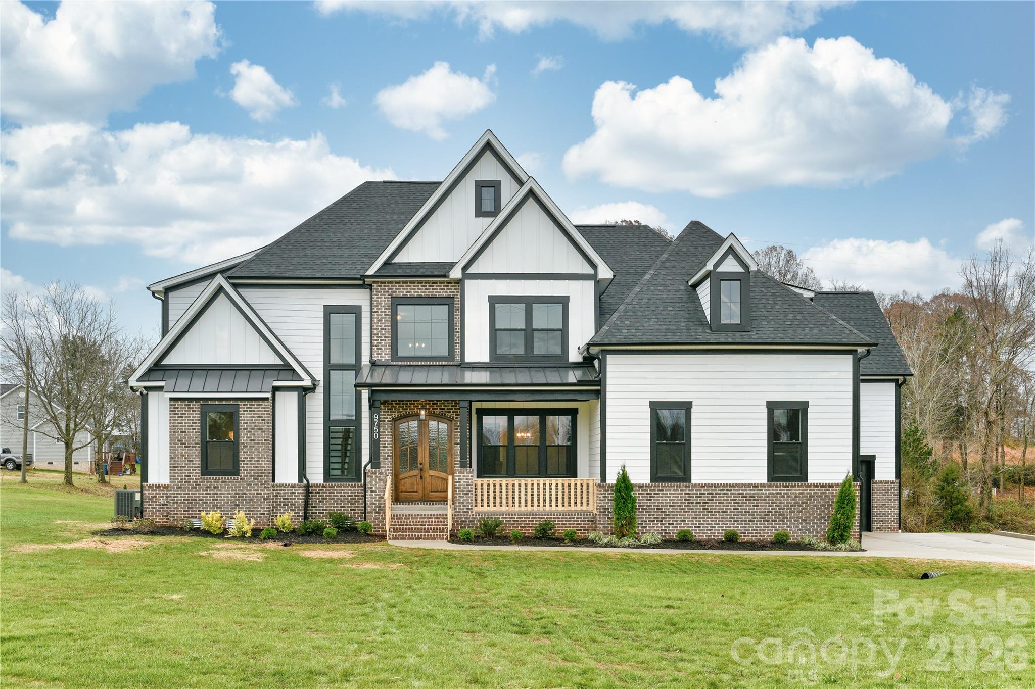 3874 Hickory Highway