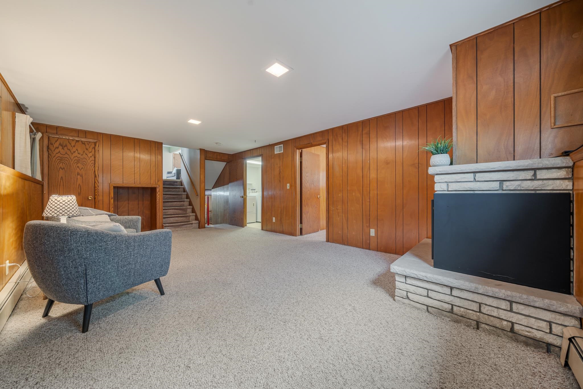 5237 Juniper Lane