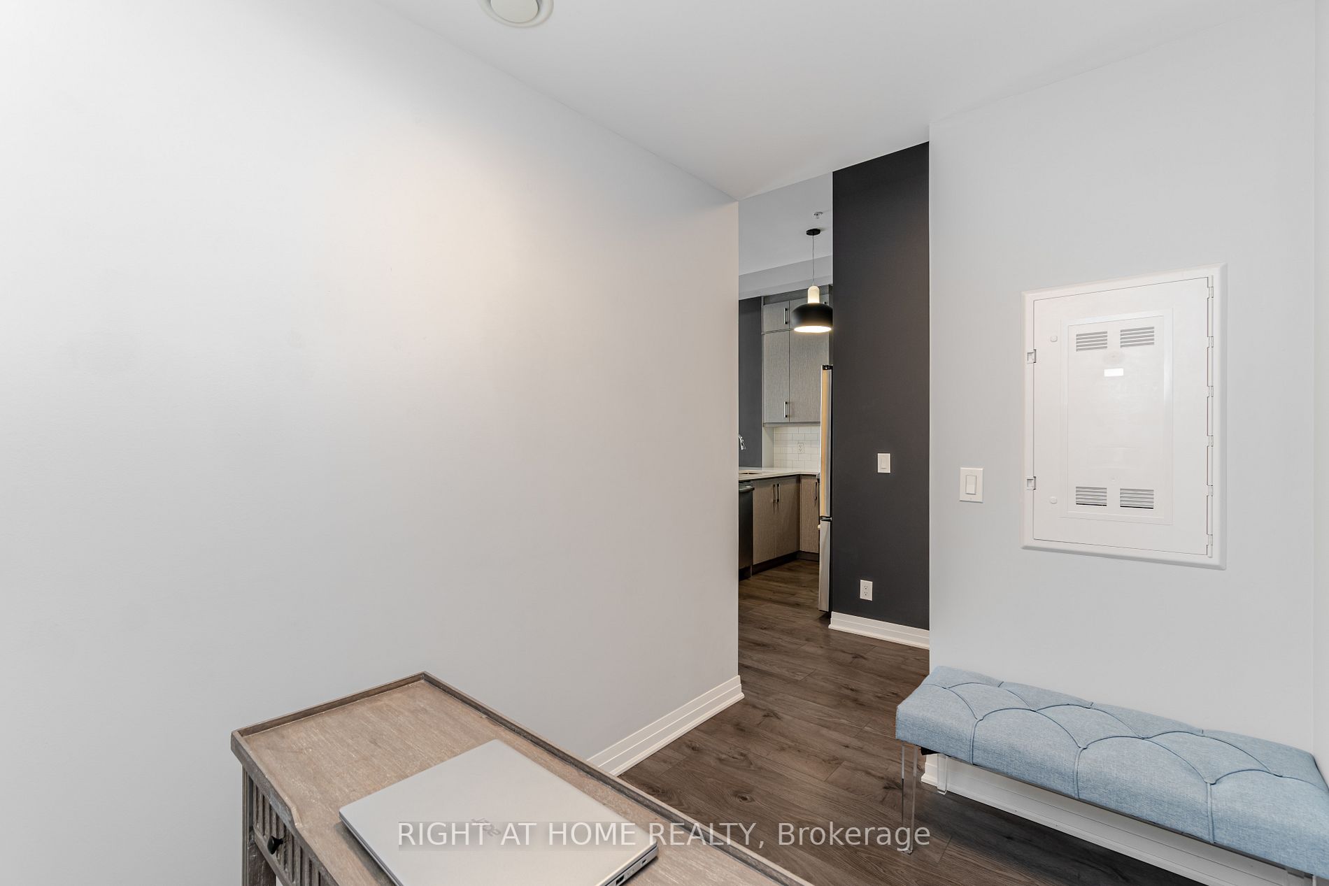 1105 Leger Way 615