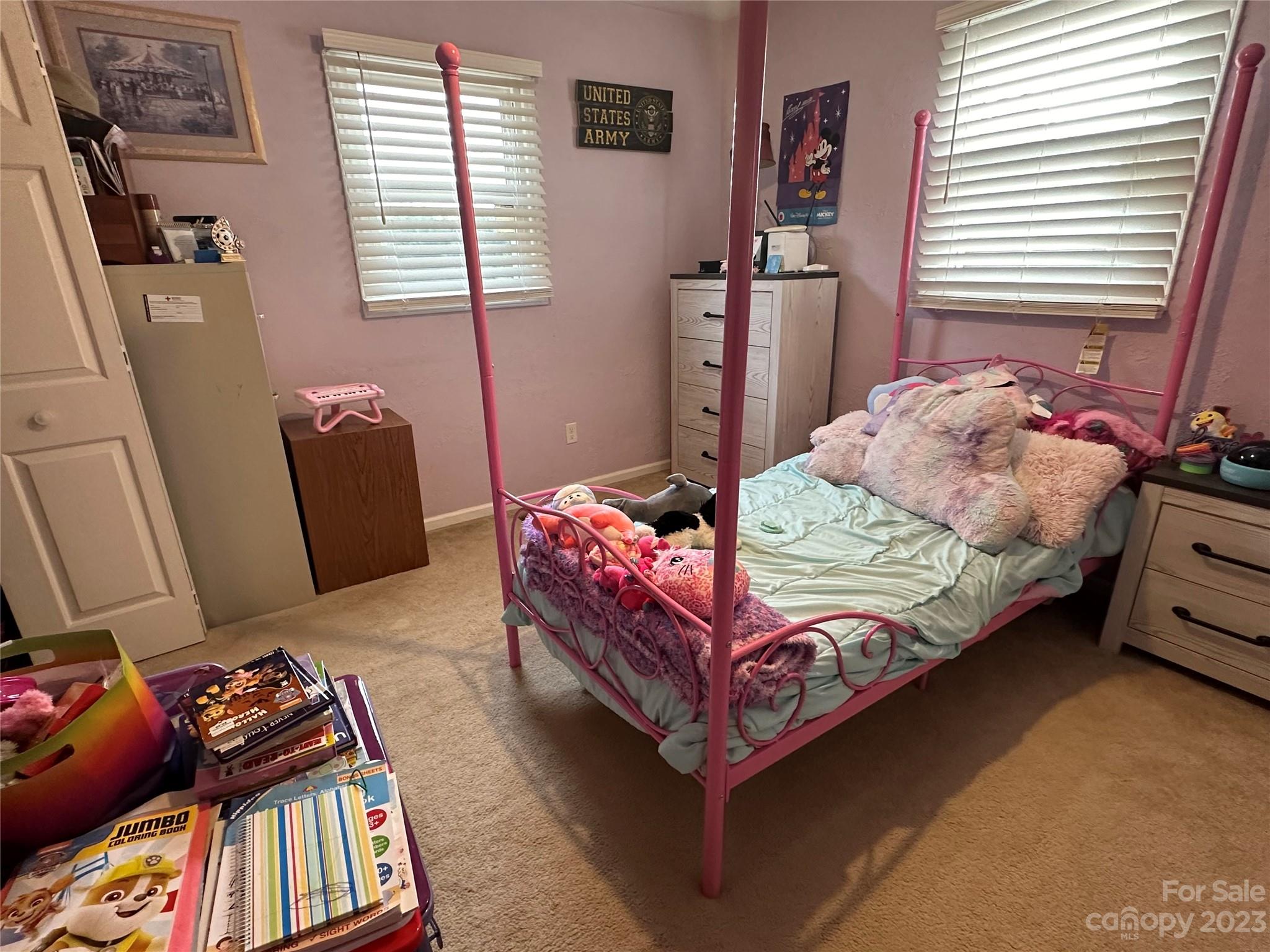 2704 Twin Meadow Drive