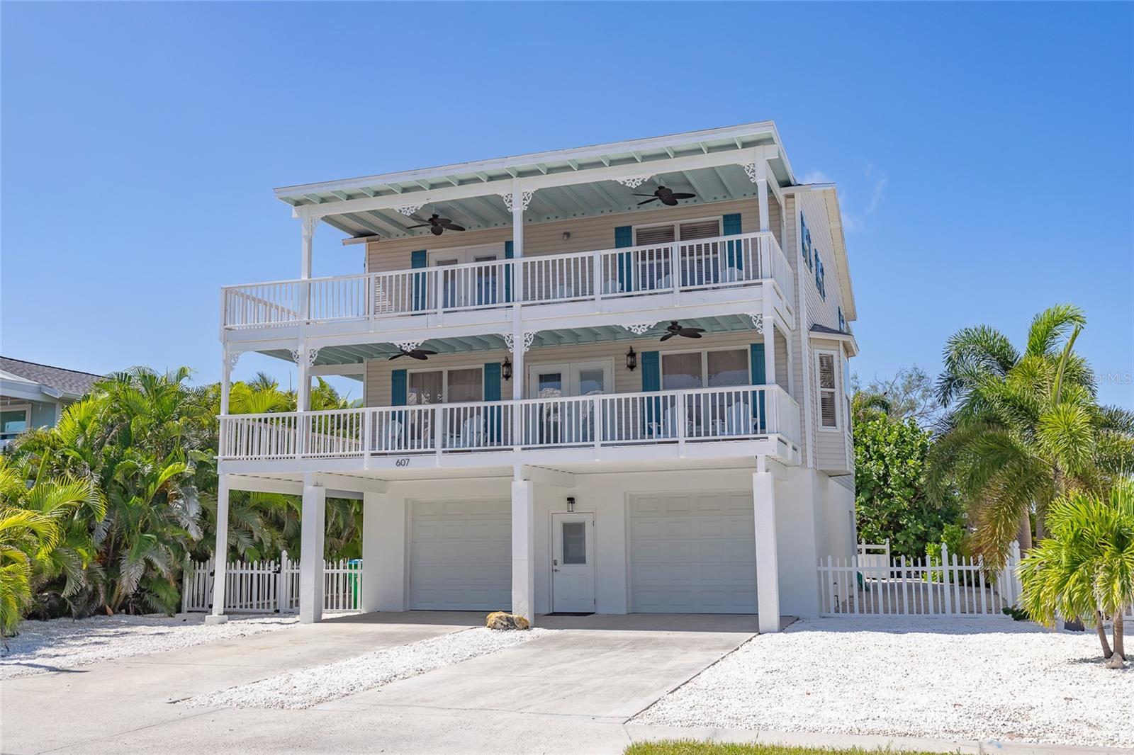 607 S Bay Boulevard, Anna Maria, FL