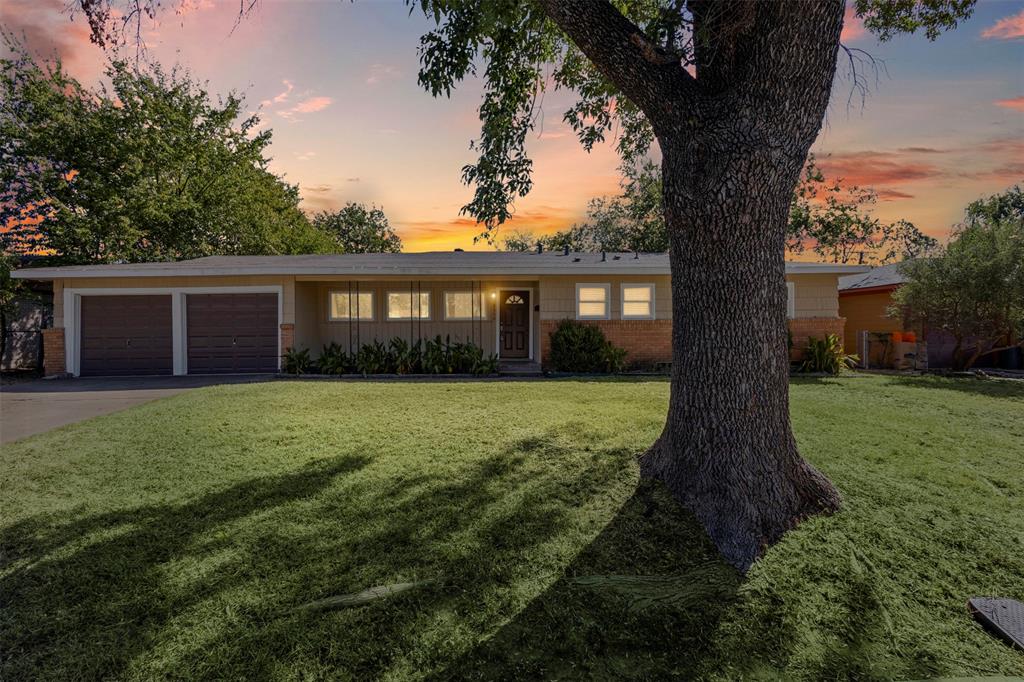 3350 Kingsbury Avenue