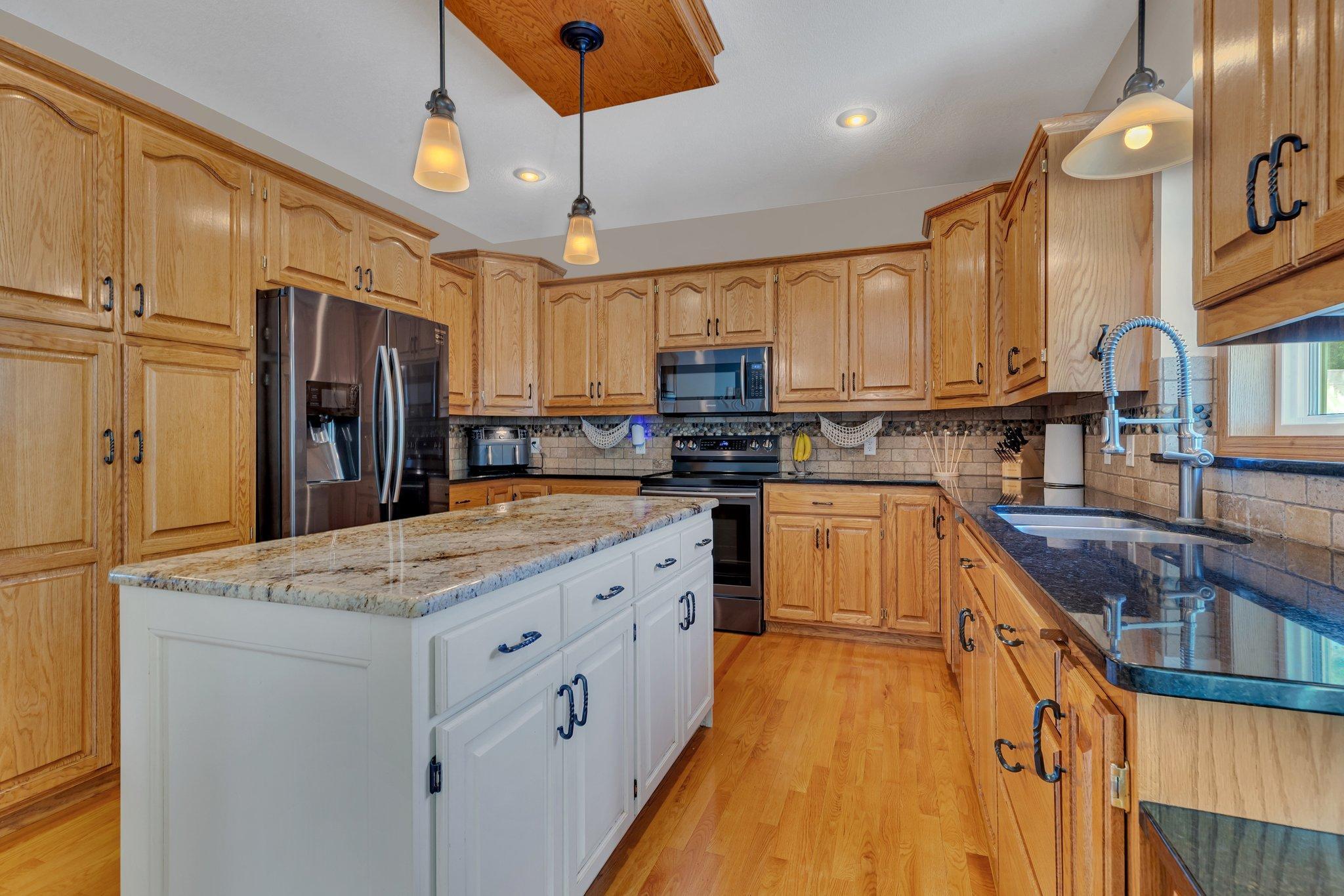 1502 9th Street N