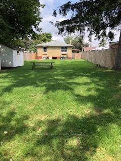 83 Inniswood Dr
