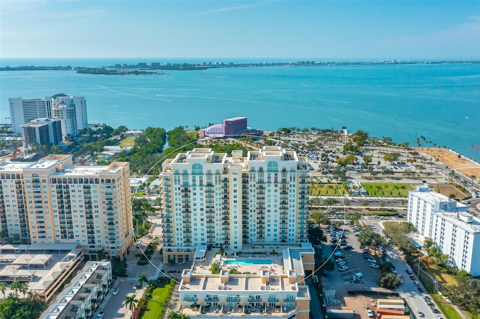 800 N Tamiami Trail 815