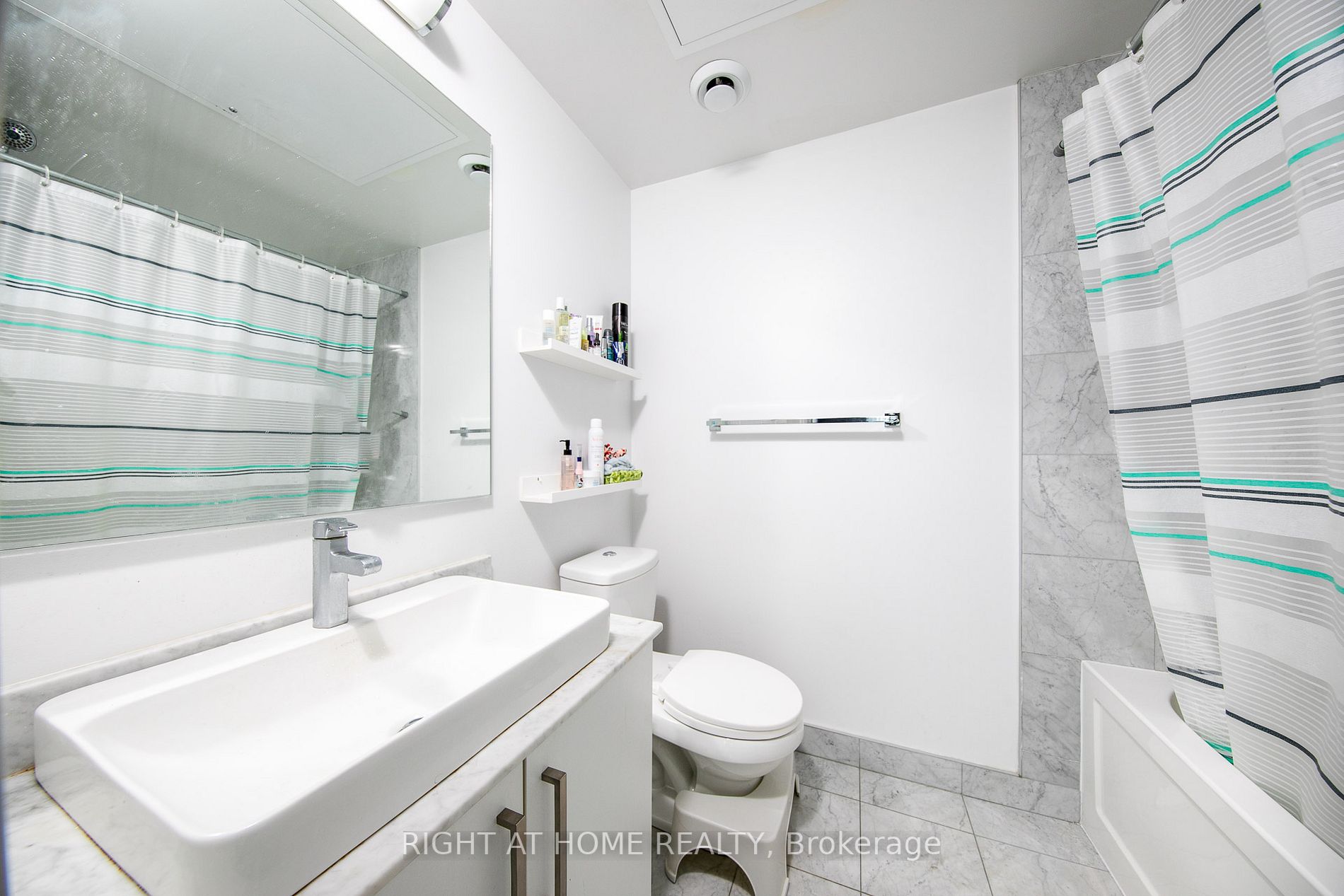 12 York St 3002