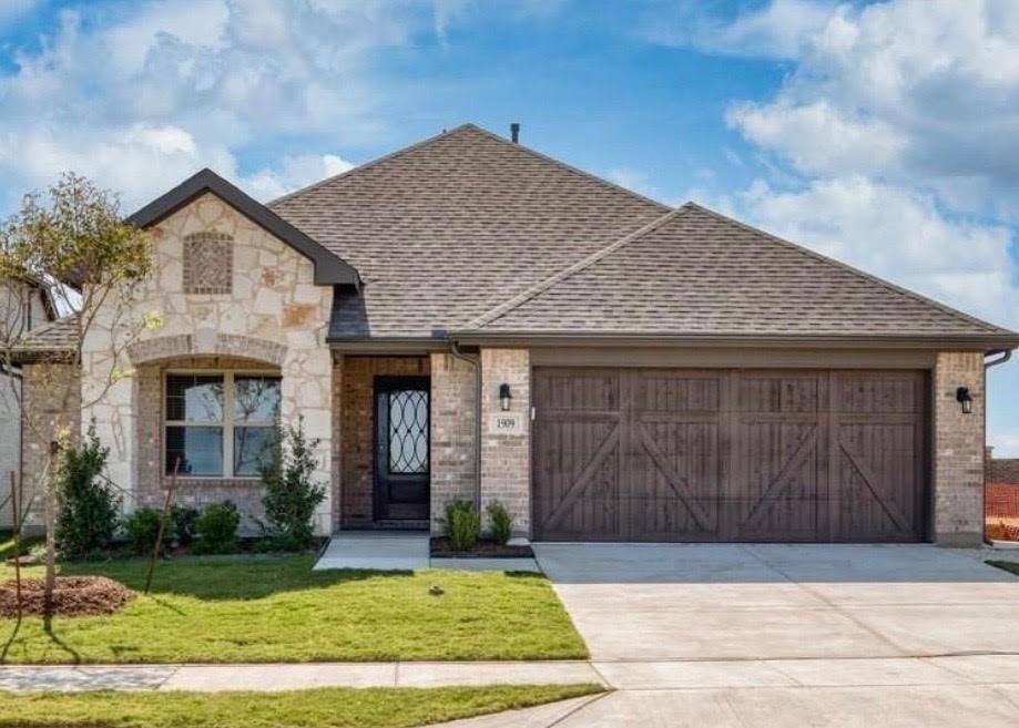 1909 Miramar Court, Little Elm, TX