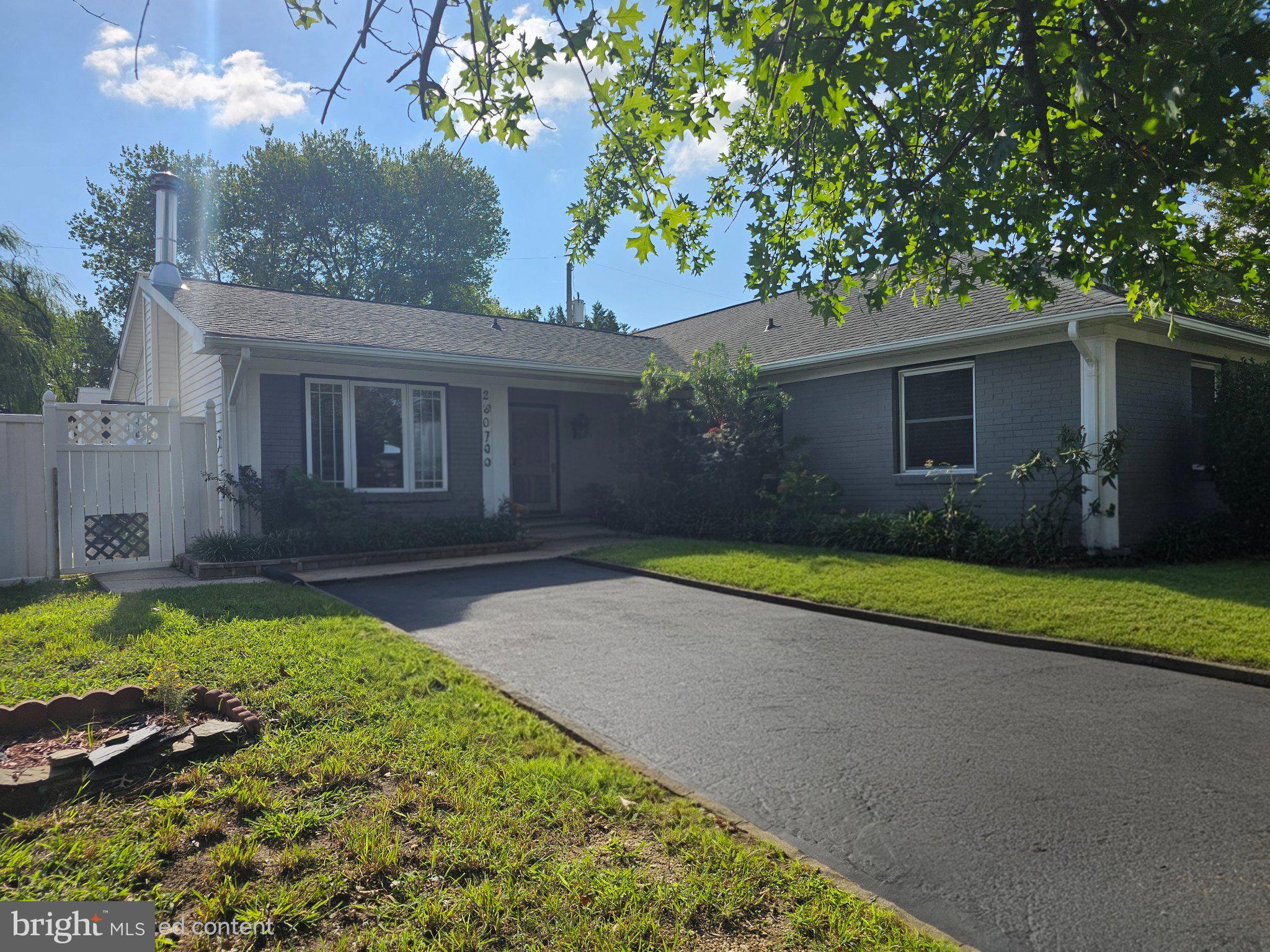 2807 Birdseye Lane