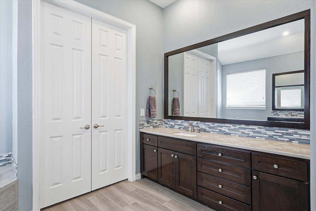 5102 Bayberry Street