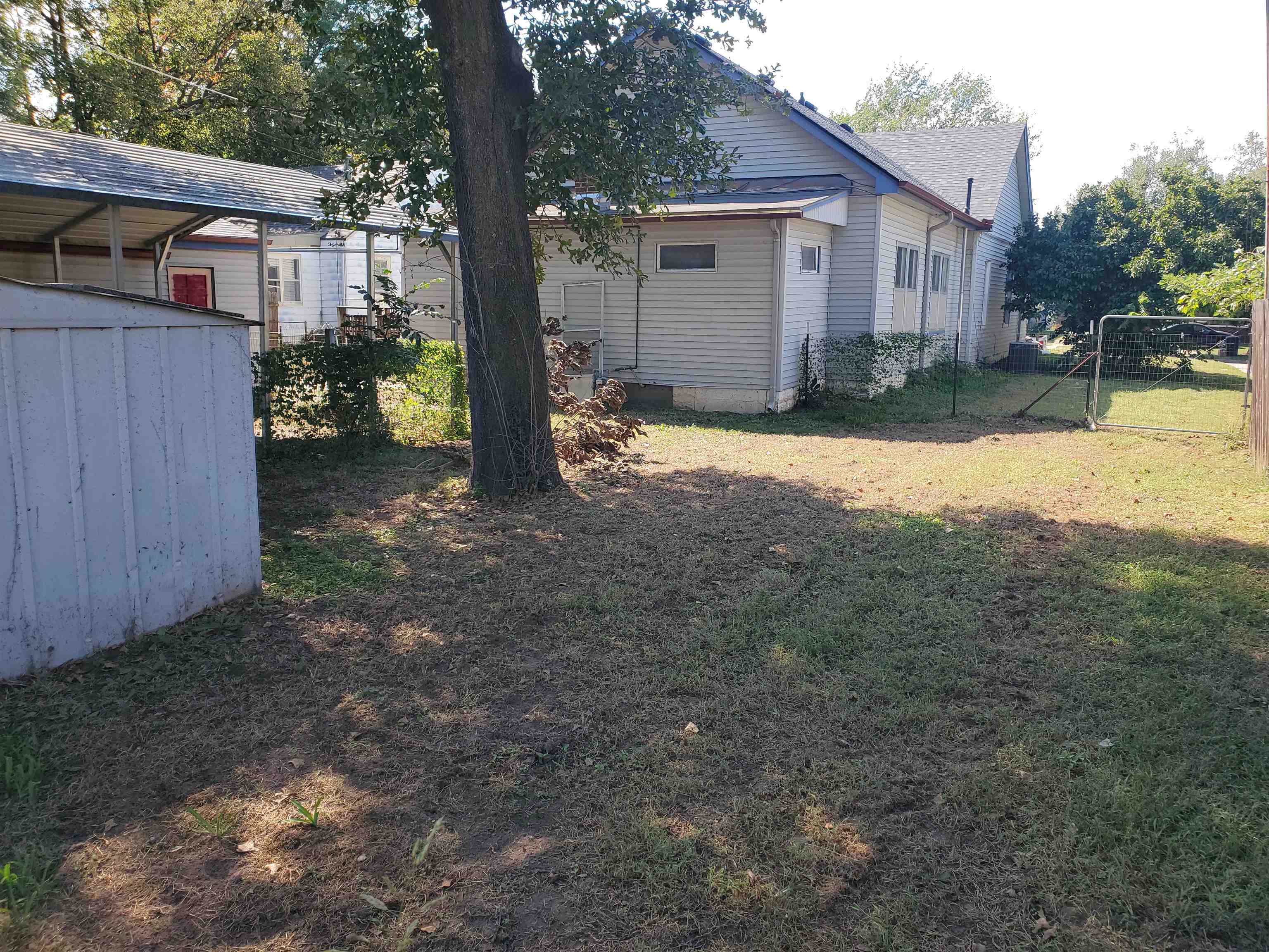 1112 N 4th