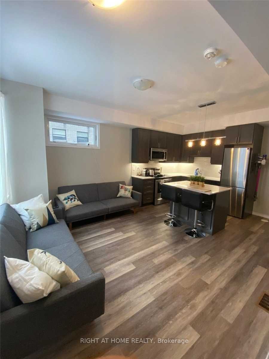 34 Fieldway Rd 125