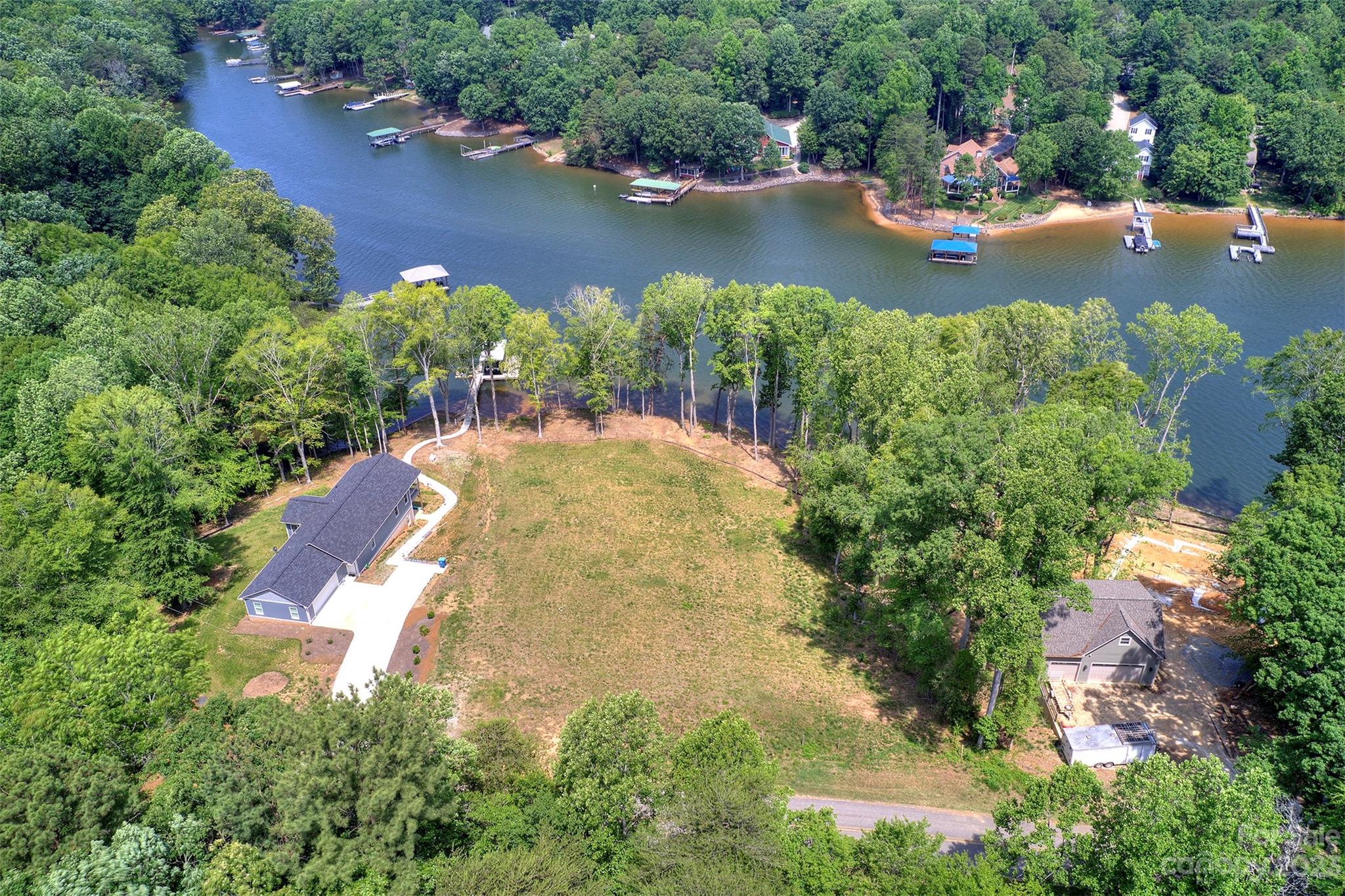 9359 Azalea Road