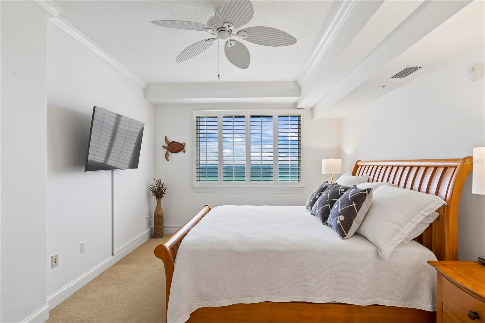 60 Surfview Drive 823