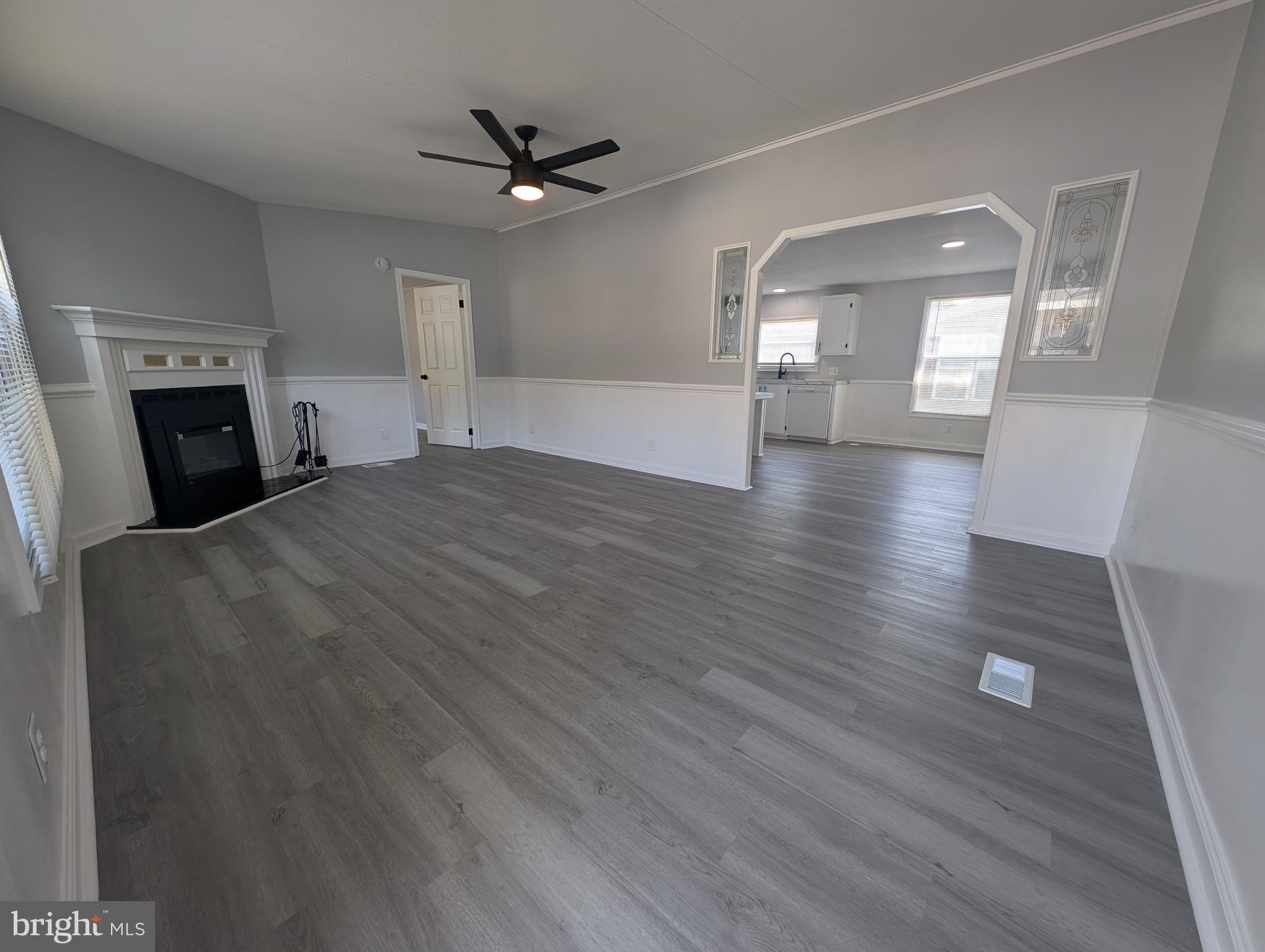 213 Poclain Rd  
