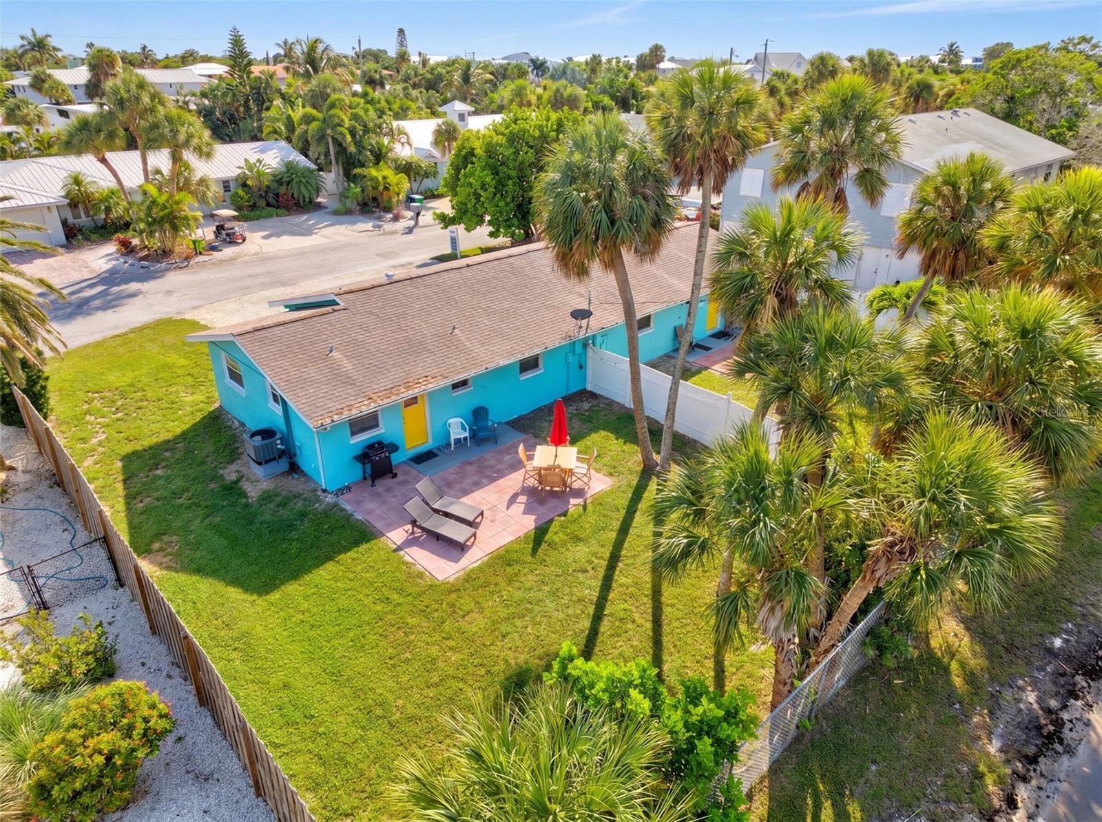 208 Peacock Lane