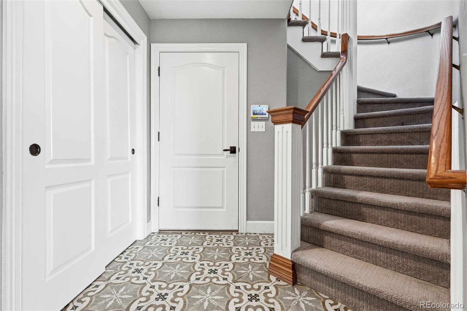 77 Falcon Hills Drive