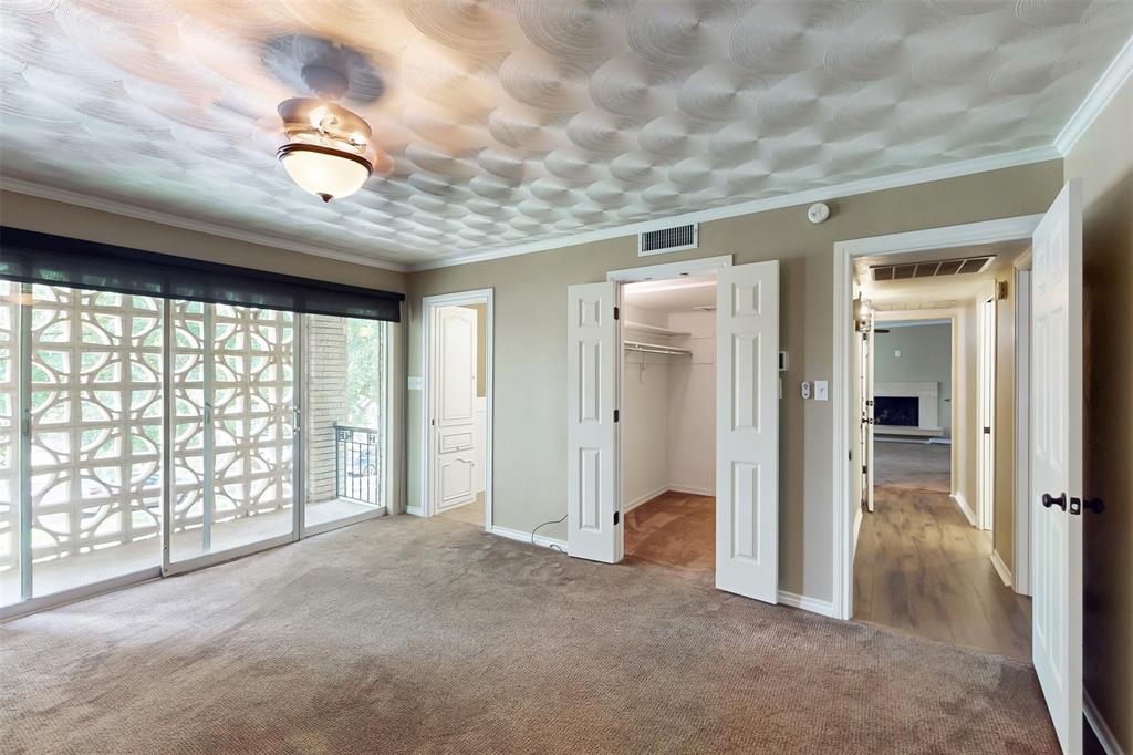 2301 Ridgmar Plaza 8