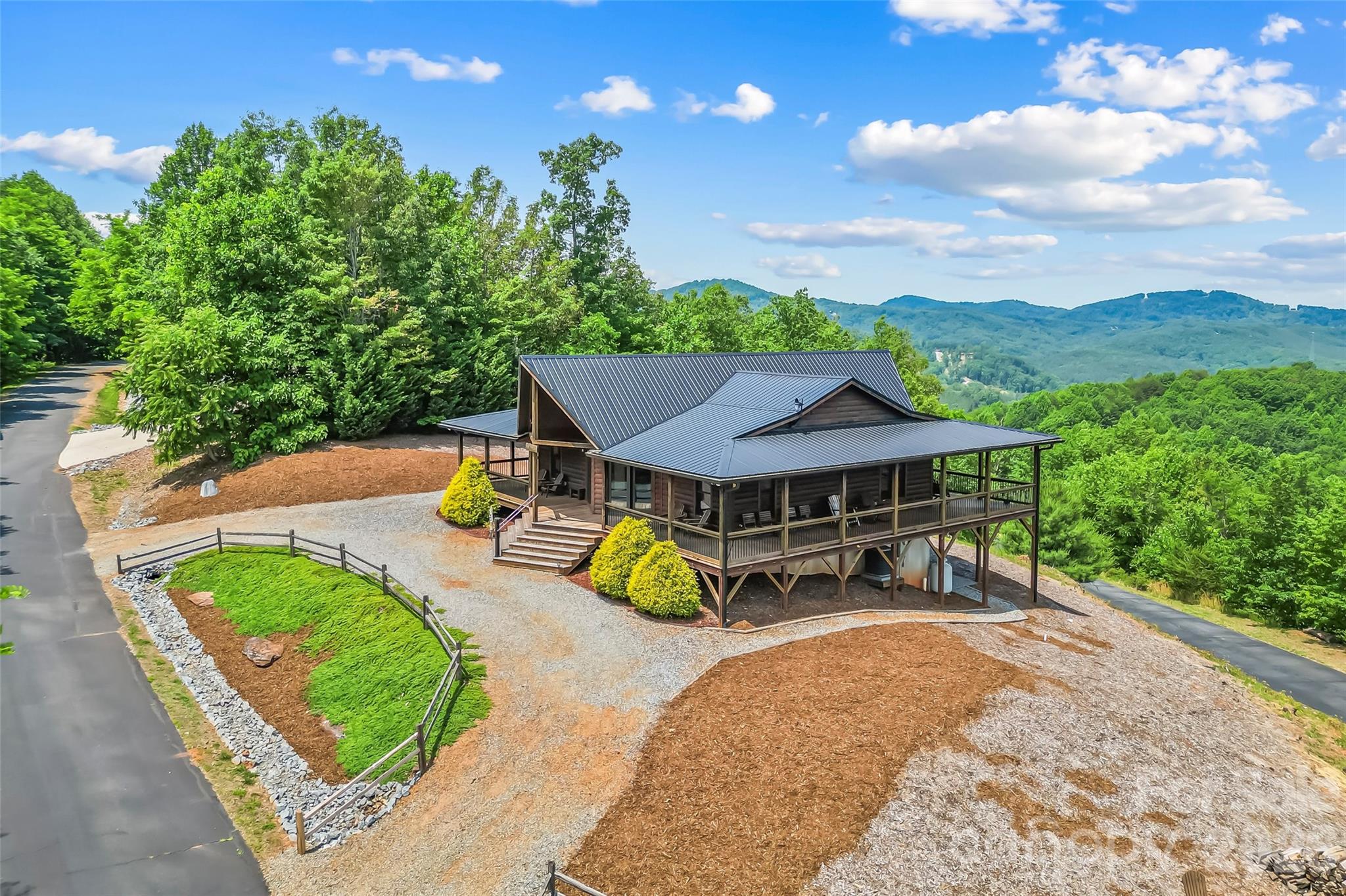122 Azule Ridge Drive