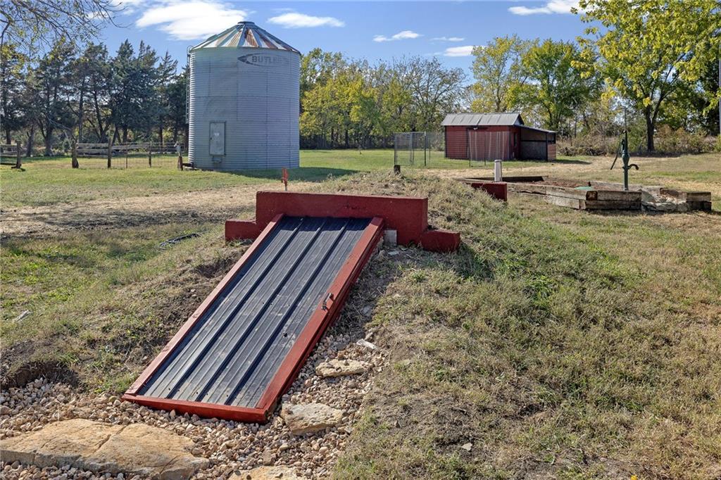 22244 NW 1400th Road