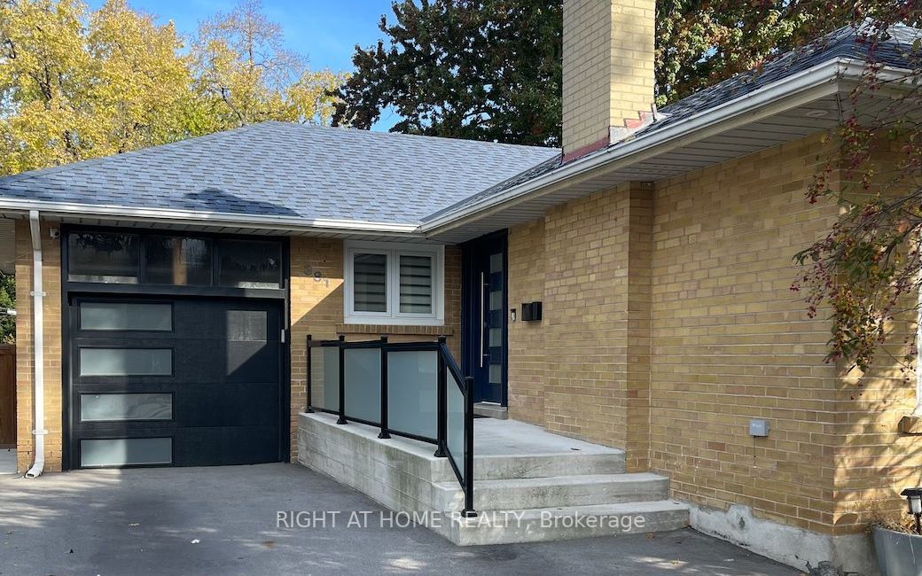 381 Martin Grove Rd