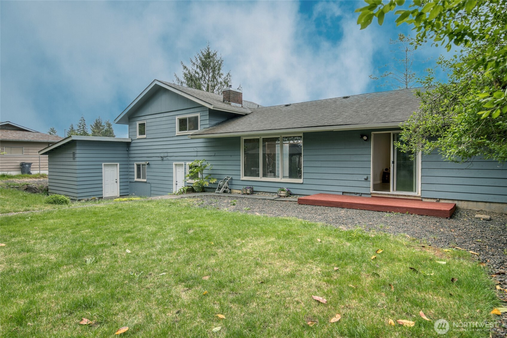 425 Beacon Hill Drive