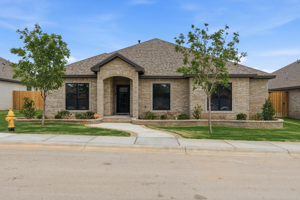 Beautiful 2025 Mark Payne resale situated on a desirable cul-de-sac! 4bed, 3 bath home offers a spacious & floor plan, sequestered primary suite w/ large bath with separate tub & shower, dual vanities + oversized walk-in closet. The open living  flows seamlessly into the breakfast room and well-appointed kitchen, complete with beautiful granite countertops, double ovens, abundant cabinetry, and a large pantry. Natural light fills the home through gorgeous windows! Generously sized bdrms w/ ample closet space . 2nd living or dining, great LVP flooring, and quality finishes throughout!