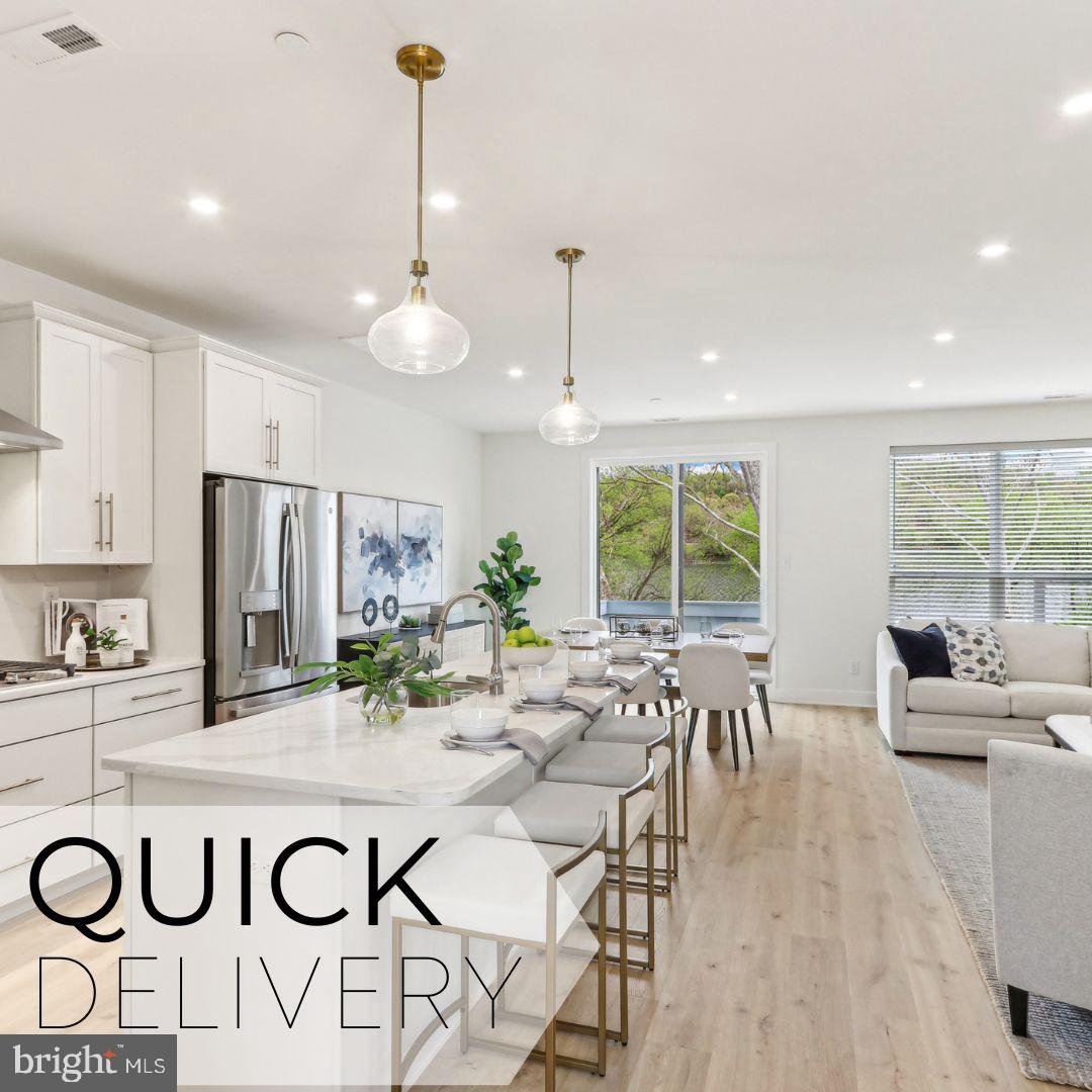 956 Riverplace Drive 56O