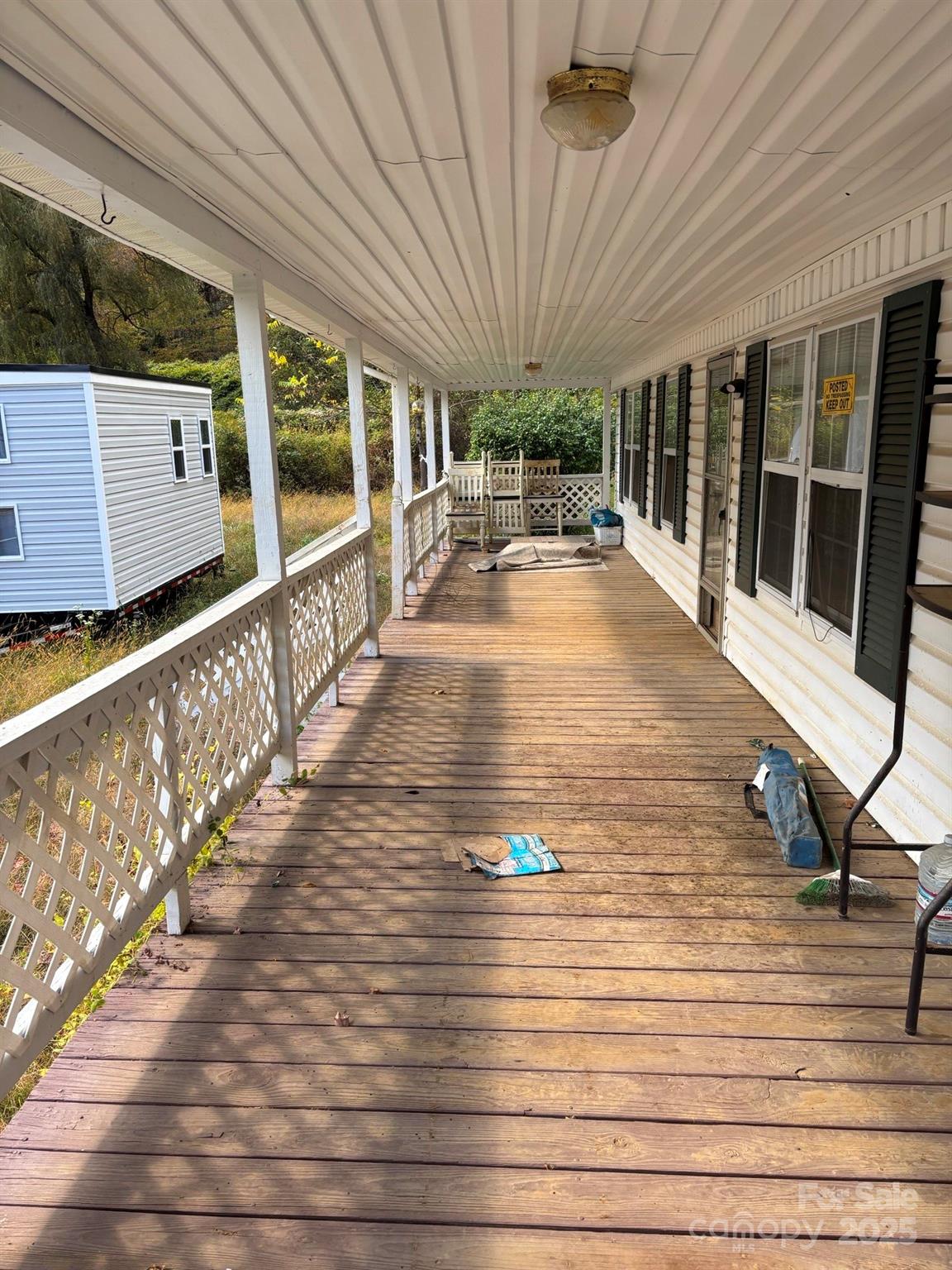 999 Hwy 19E Highway N