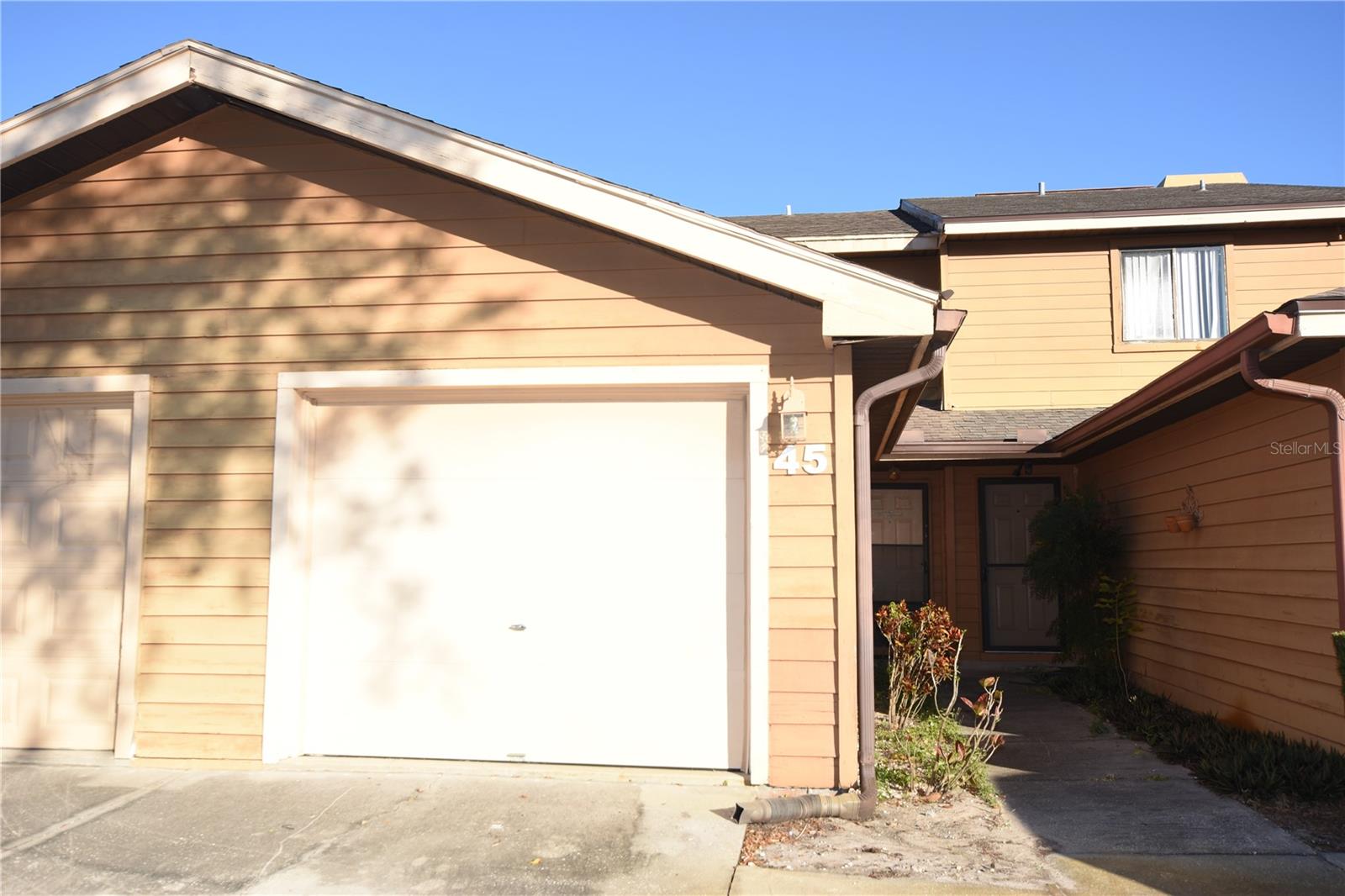 707 Carpenters Way 45