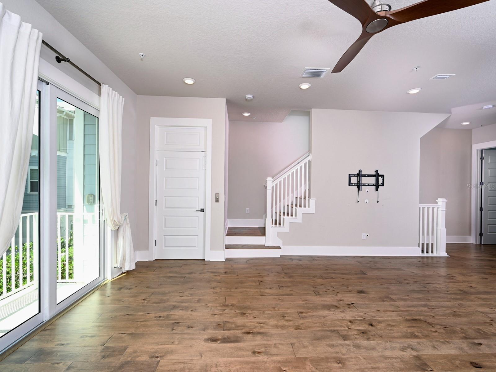 516 Laurel Park Drive
