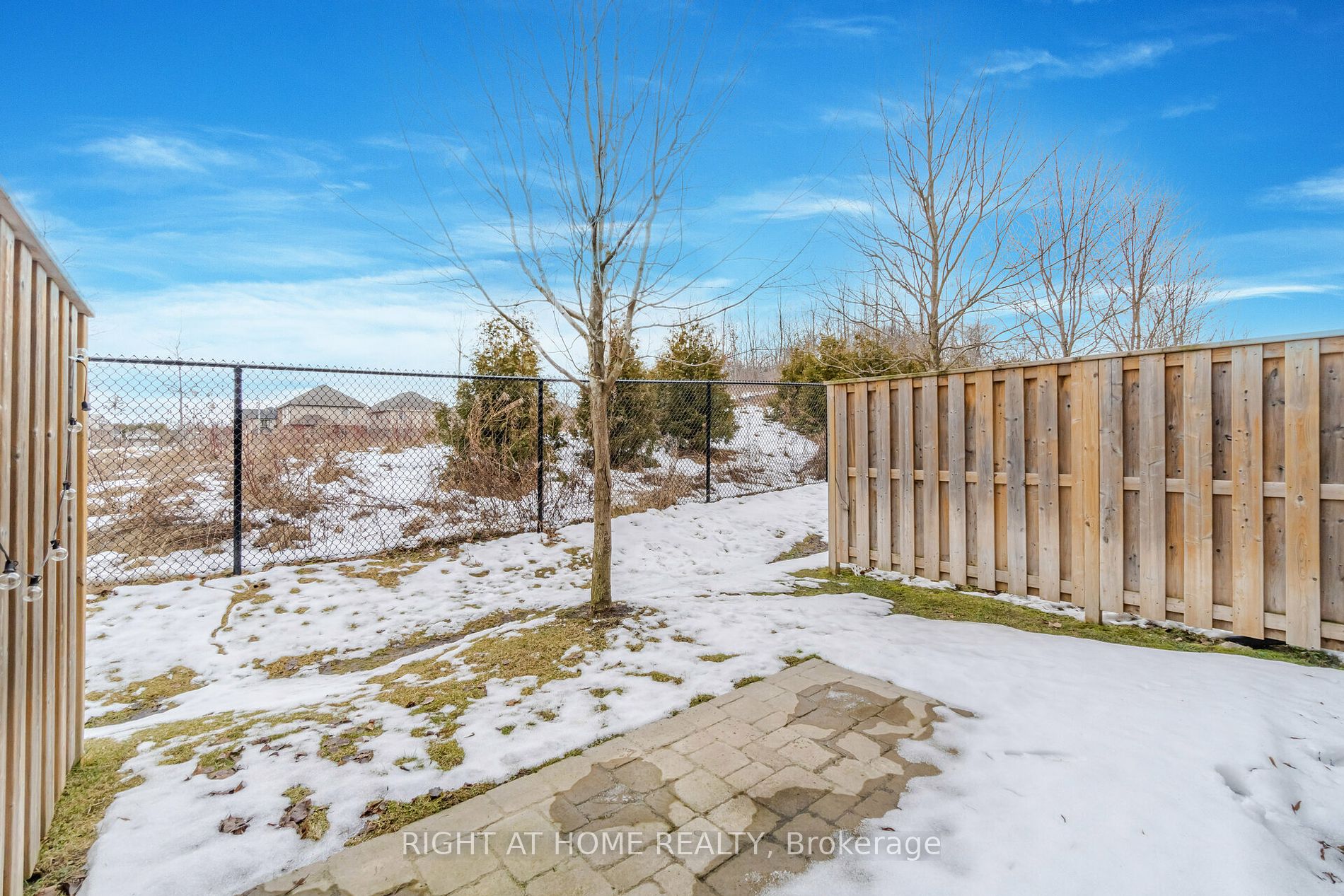 91 E Poppy Dr 50