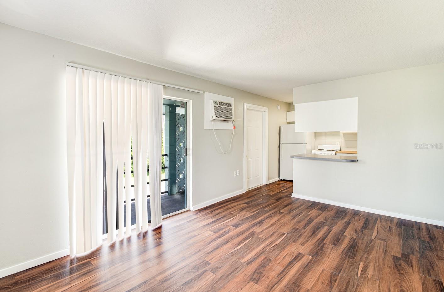 1343 West Point Drive 8