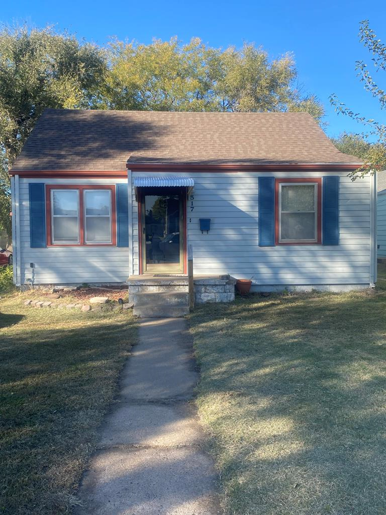517 E Claflin Ave, Salina Millwood Realty