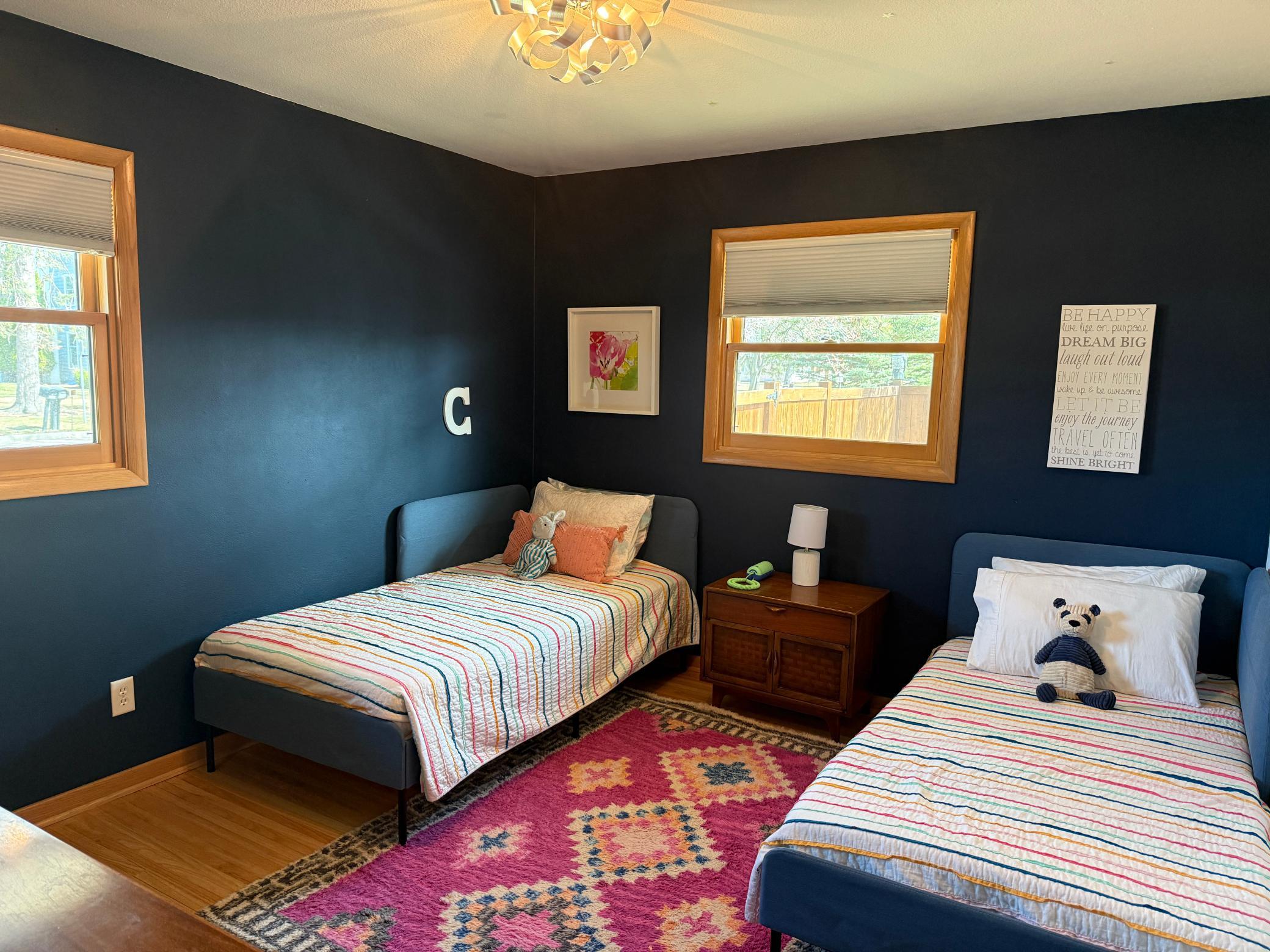 2420 Dunlap Street N