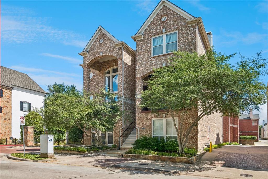 NO HOA and two primary bedrooms! Completely remodeled Brownstone in coveted State Thomas area! Welcome to sophisticated urban living in the heart of Uptown. This stunning three-story luxury brownstone has been completely remodeled from top to bottom, offering a fresh, elevated interior with thoughtful updates throughout. The beautifully redesigned kitchen has undergone a $100k remodel and now features luxurious quartzite countertops, updated cabinetry, and modern finishes, creating a stylish and functional space for everyday living and entertaining. Bathrooms have also been fully remodeled with contemporary finishes and a refined aesthetic. Soaring ceilings, beautiful hardwood floors, and an abundance of natural light enhance the open living spaces, while the main level balcony provides the perfect spot to enjoy your morning coffee or unwind at the end of the day. The third floor is dedicated to an impressive primary retreat with ample space for large furnishings and a comfortable sitting area. The spacious primary bathroom and generous walk-in closet with built-ins provide both luxury and functionality. The first level offers second primary bedroom with a full bath, large living area and abundant storage, making it ideal for guests, a home office or flexible living space. Step outside and enjoy one of Dallas’s most walkable neighborhoods. White Rhino Coffee is right across the street, while Whole Foods, acclaimed restaurants, shopping, fitness studios, parks, and the Arts District are all within easy reach. Griggs Park is just one block away, and the neighborhood’s welcoming, dog-friendly atmosphere makes this an exceptional place to call home. With no HOA, a complete top-to-bottom renovation, exceptional walkability, and an unbeatable State Thomas location, this brownstone delivers the best of luxury city living. Two-car garage plus dedicated parking spot parallel to garage. See transaction desk for full list of updates and upgrades