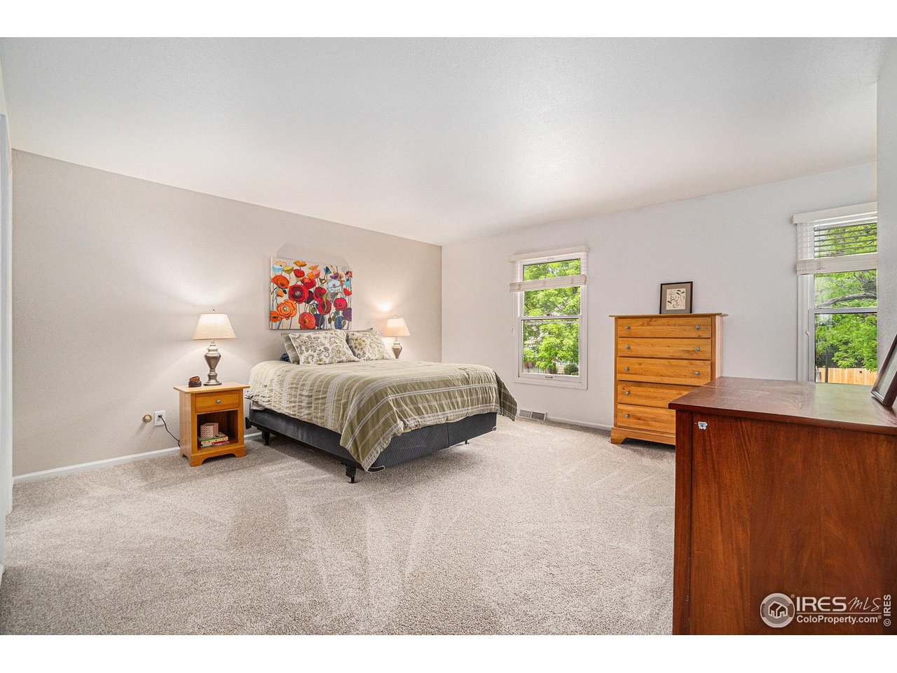 1119 Oakmont Ct