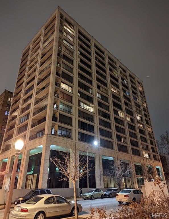 4501 Lindell Boulevard 14G