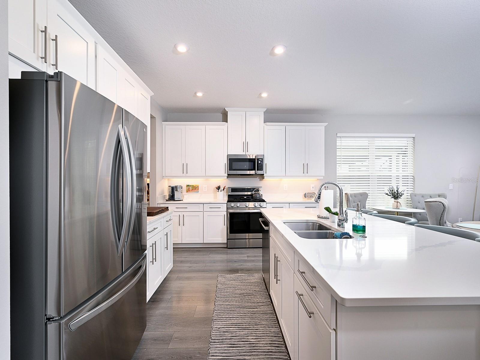9077 Luna Lane