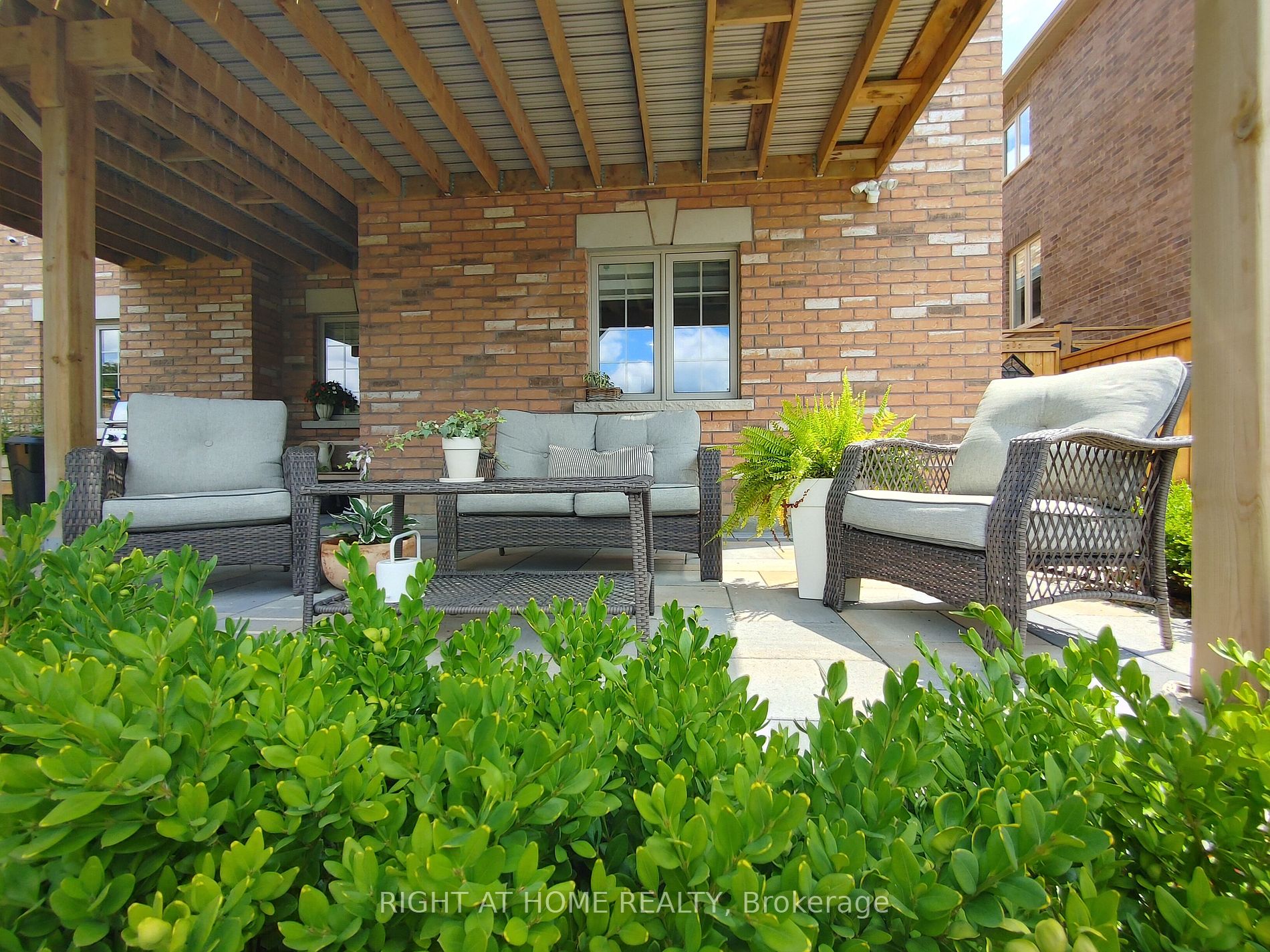 32 Alf Neely Way