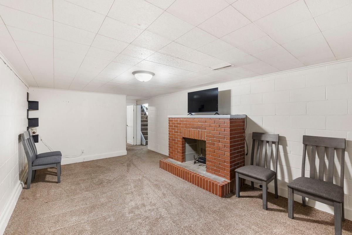812 8th Street